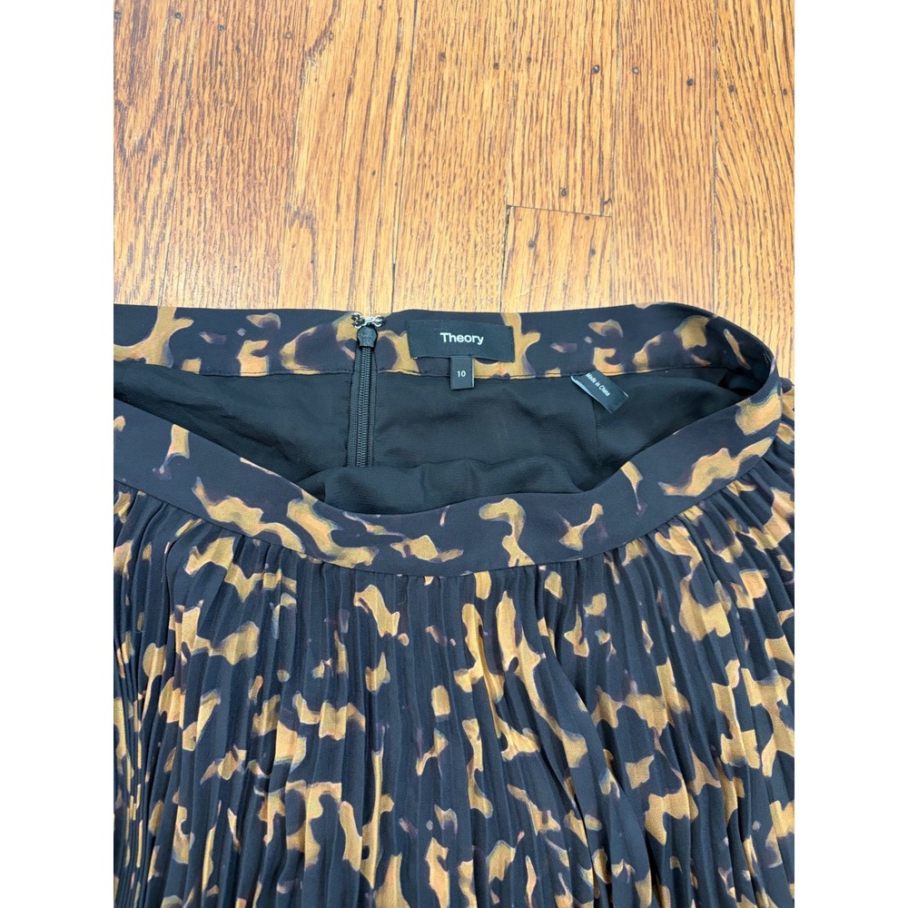 Theory Sunburst Midi Skirt Tortoise Animal Print Pleated Georgette 10 - Picture 5 of 10